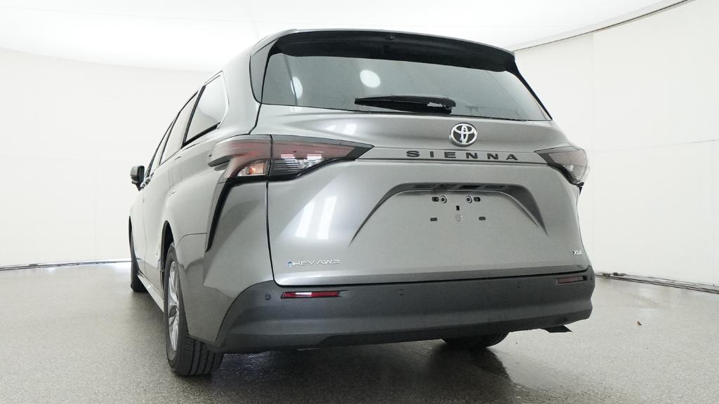 New 2026 Toyota Sienna Van