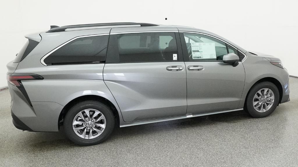New 2026 Toyota Sienna Van