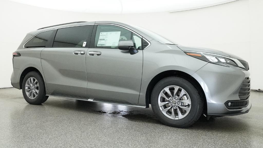New 2026 Toyota Sienna Van