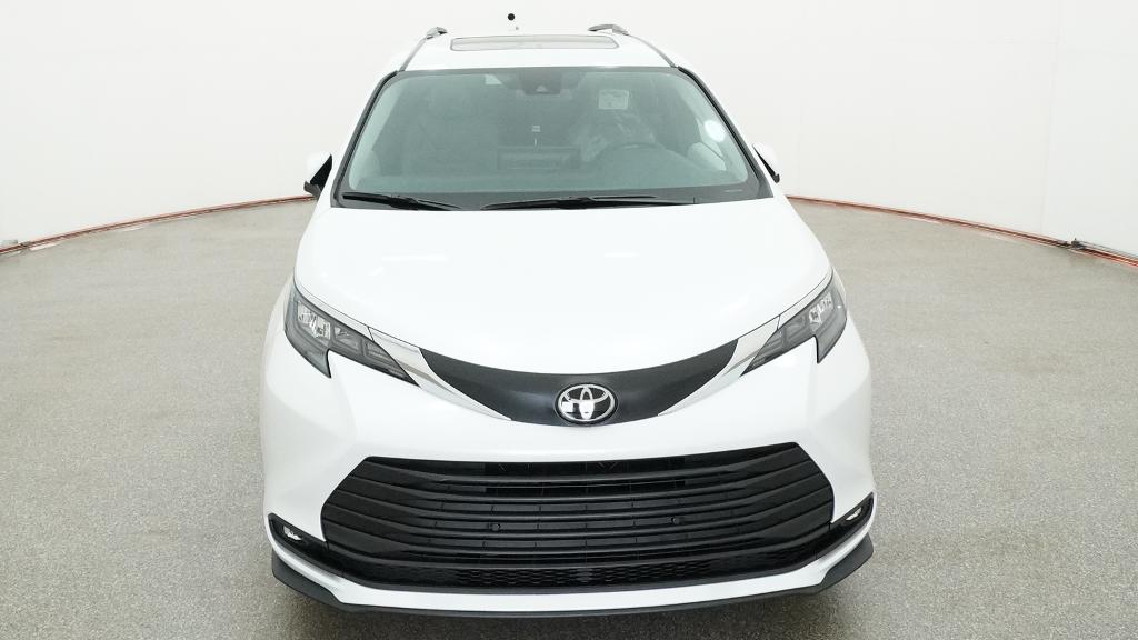 New 2026 Toyota Sienna Van