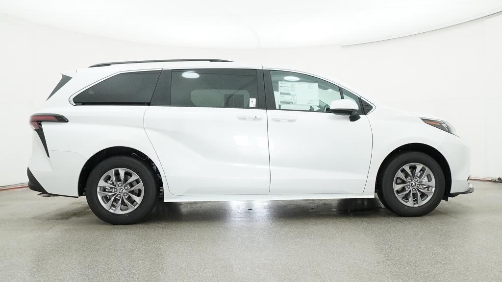 New 2026 Toyota Sienna Van
