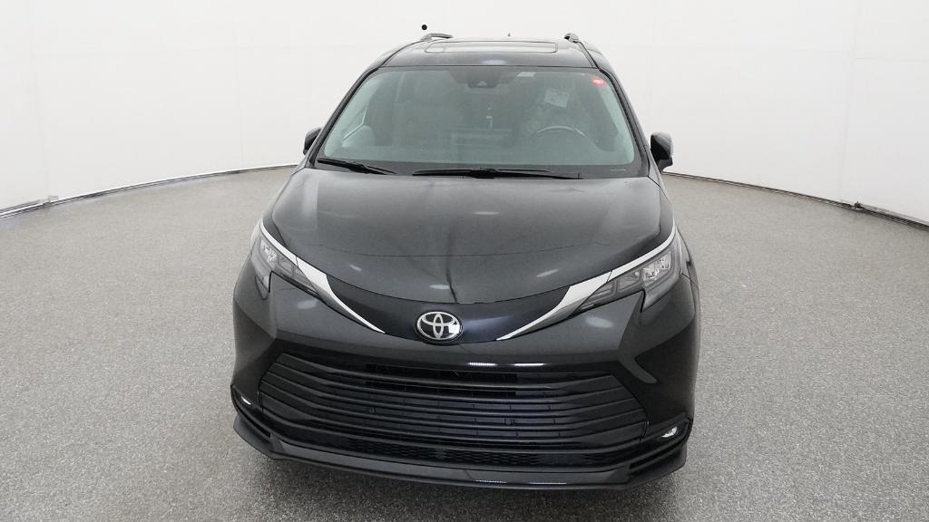 New 2026 Toyota Sienna Van