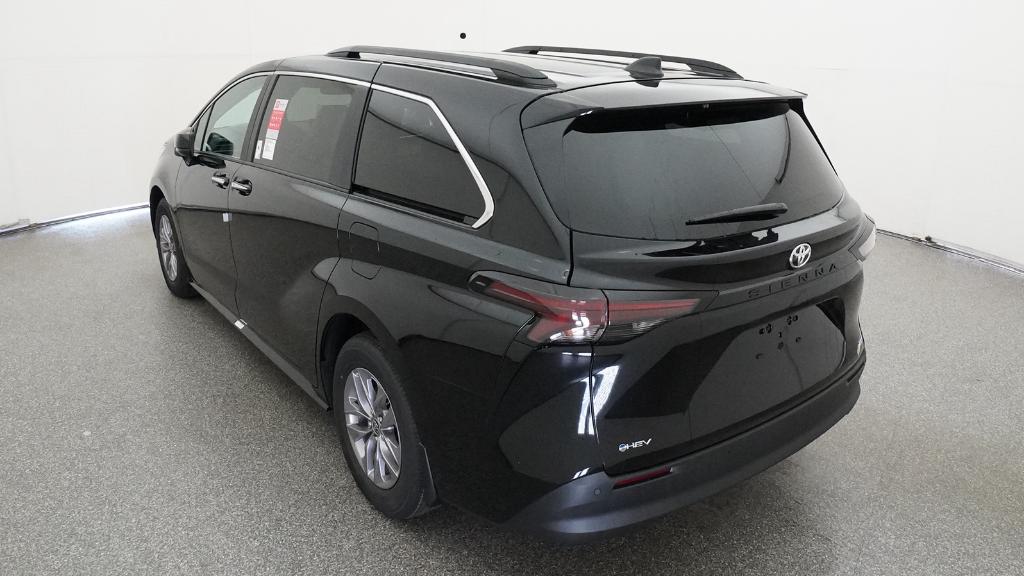 New 2026 Toyota Sienna Van