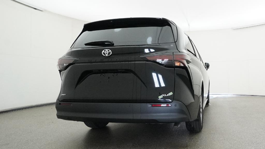 New 2026 Toyota Sienna Van