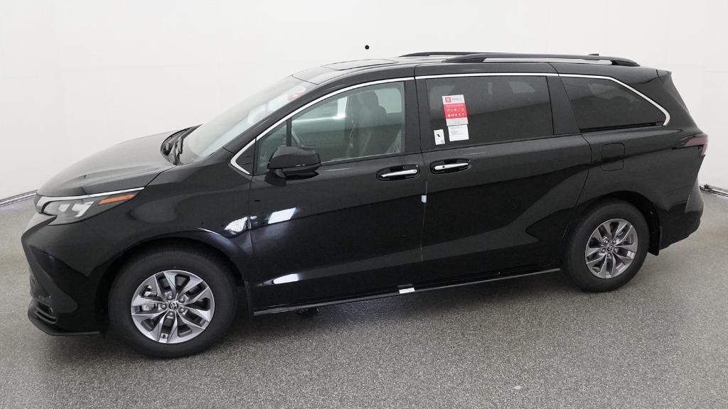 New 2026 Toyota Sienna Van