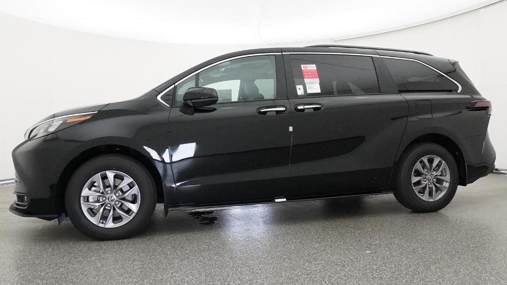 New 2026 Toyota Sienna Van