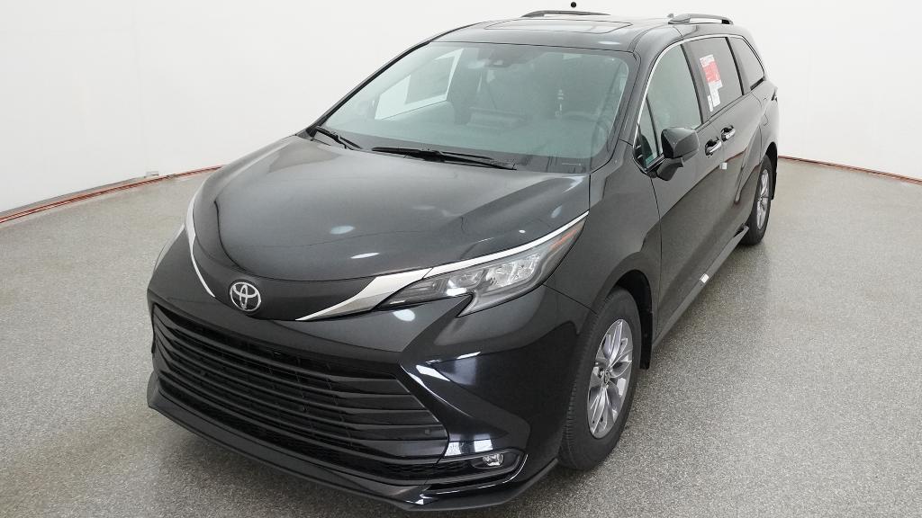 New 2026 Toyota Sienna Van