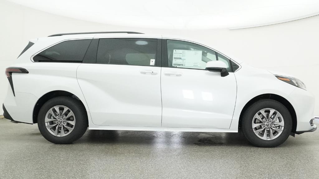 New 2026 Toyota Sienna Van