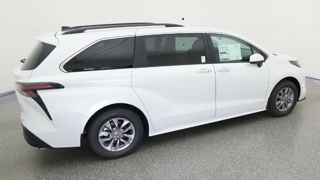 New 2026 Toyota Sienna Van