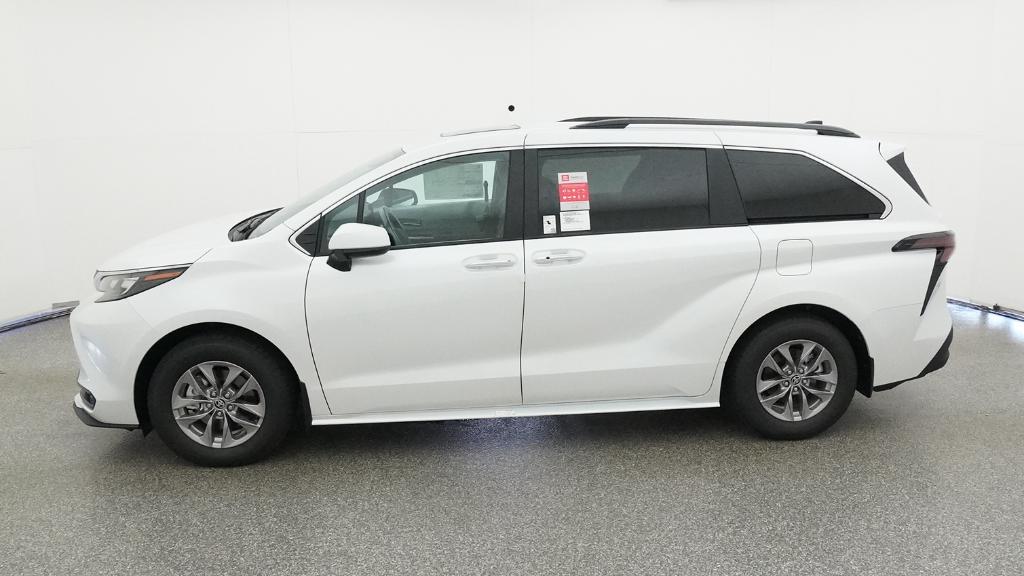 New 2026 Toyota Sienna Van