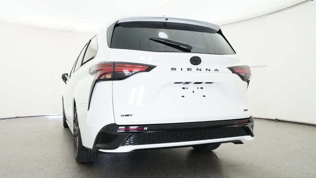 New 2026 Toyota Sienna Van
