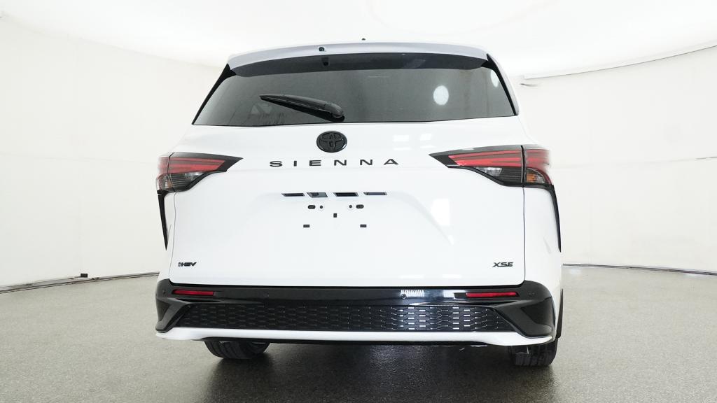 New 2026 Toyota Sienna Van