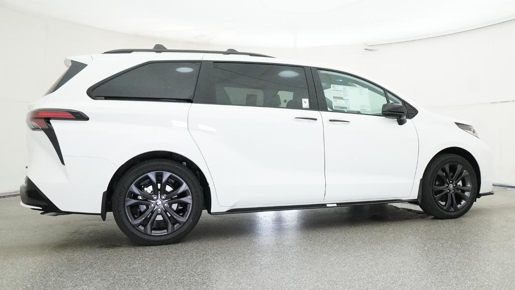 New 2026 Toyota Sienna Van