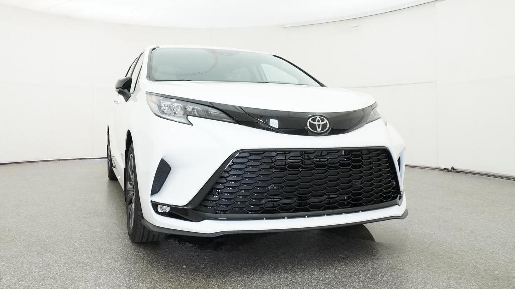 New 2026 Toyota Sienna Van