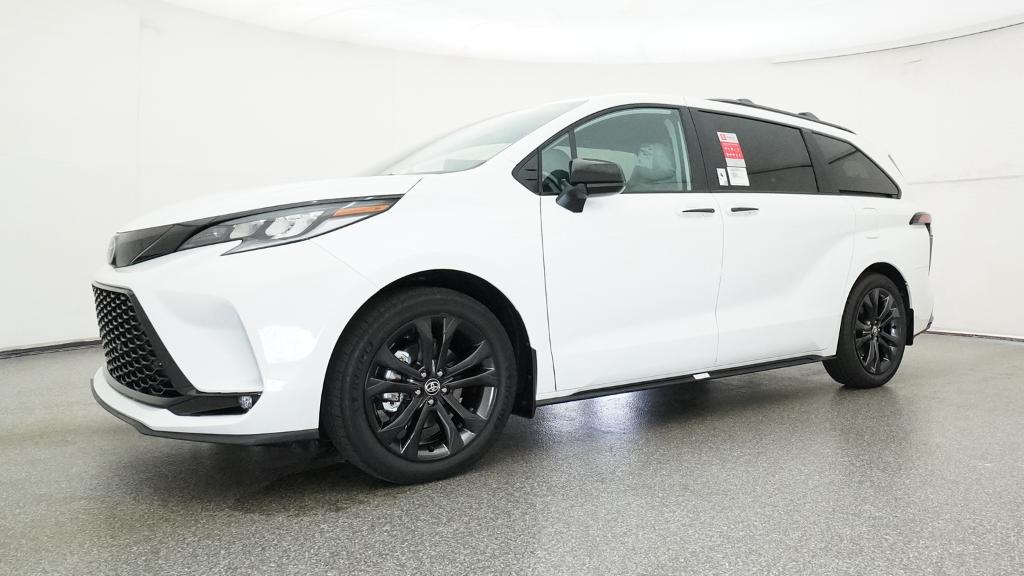 New 2026 Toyota Sienna Van