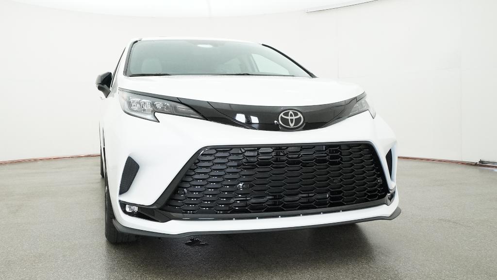New 2026 Toyota Sienna Van