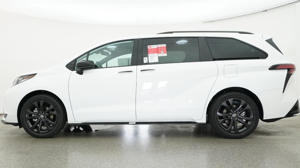 New 2026 Toyota Sienna Van