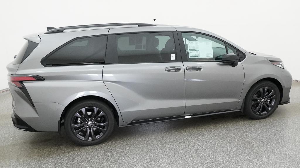 New 2026 Toyota Sienna Van
