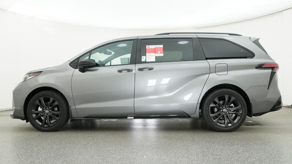 New 2026 Toyota Sienna Van