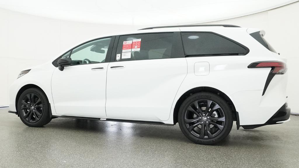 New 2026 Toyota Sienna Van