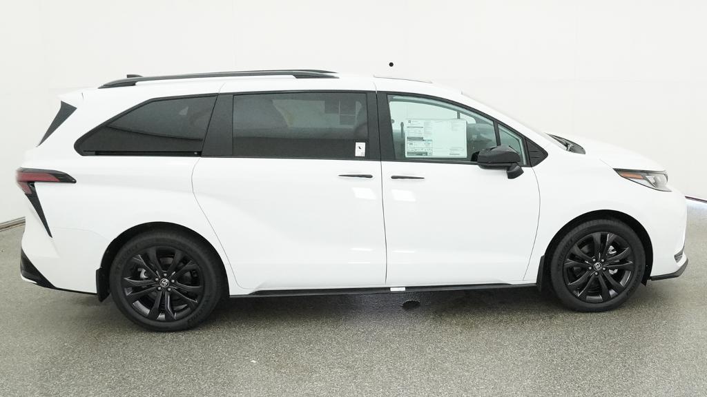 New 2026 Toyota Sienna Van