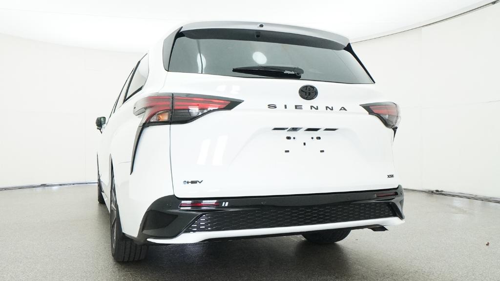 New 2026 Toyota Sienna Van