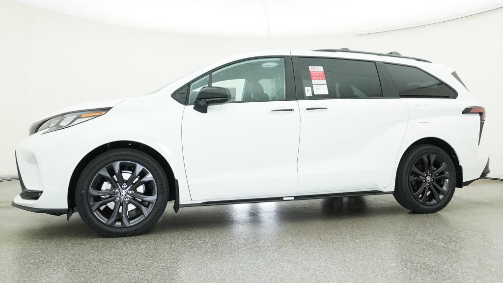 New 2026 Toyota Sienna Van