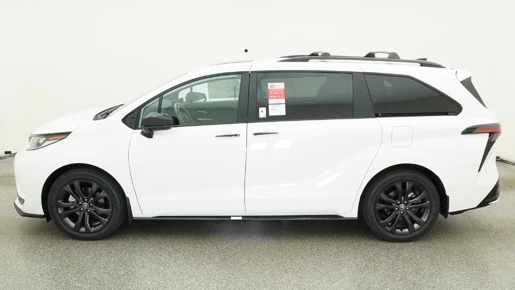 New 2026 Toyota Sienna Van