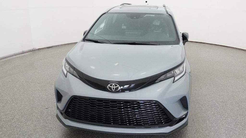 New 2026 Toyota Sienna Van