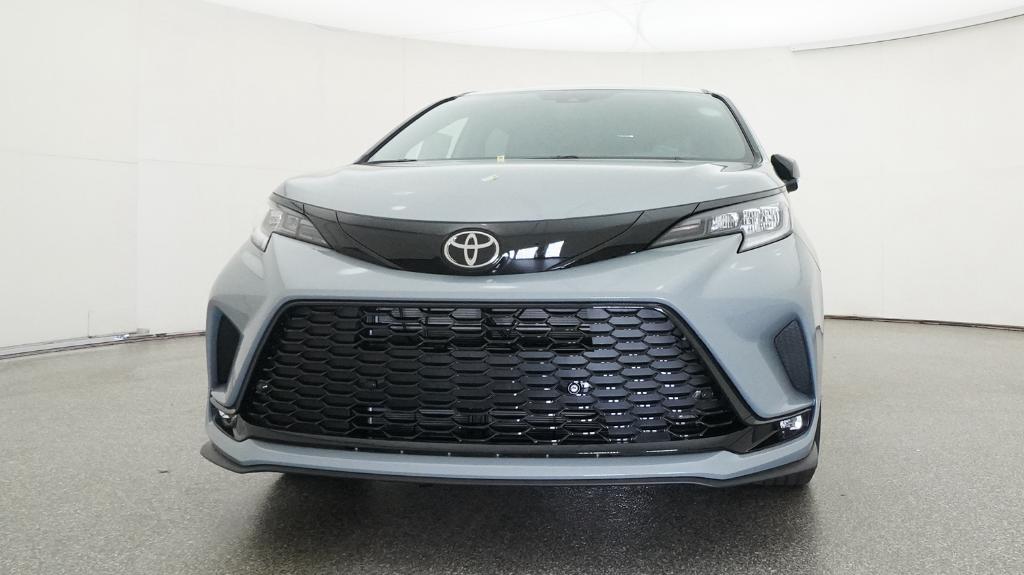 New 2026 Toyota Sienna Van