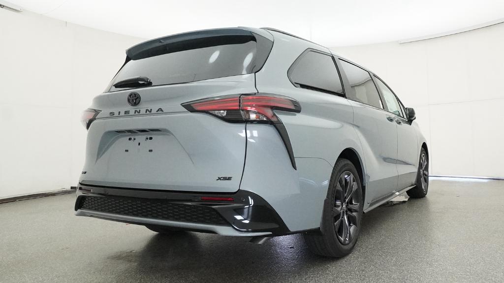 New 2026 Toyota Sienna Van