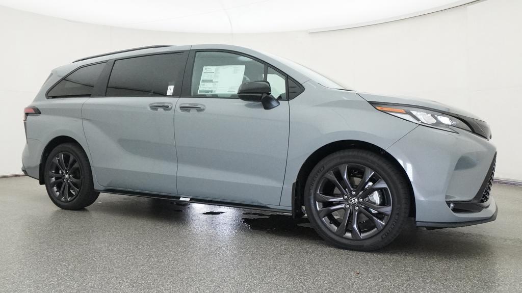 New 2026 Toyota Sienna Van