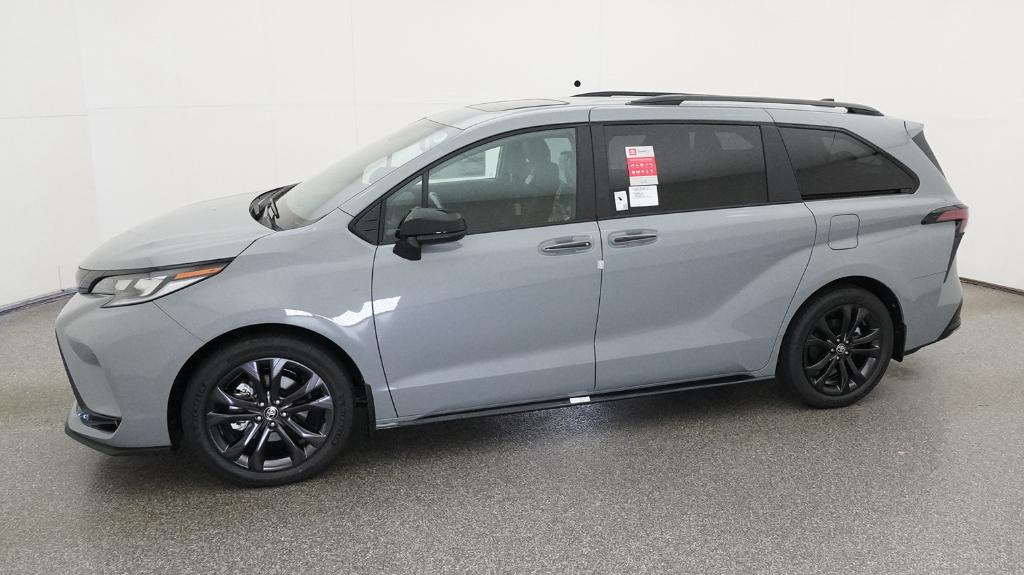 New 2026 Toyota Sienna Van