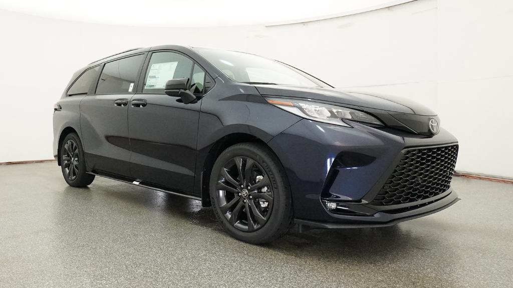 New 2026 Toyota Sienna Van