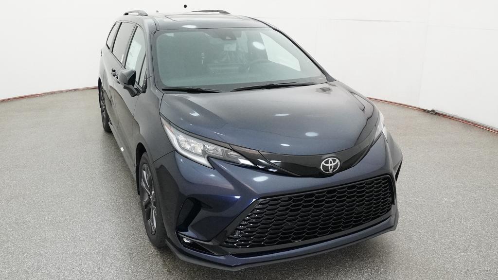 New 2026 Toyota Sienna Van