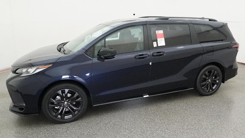 New 2026 Toyota Sienna Van