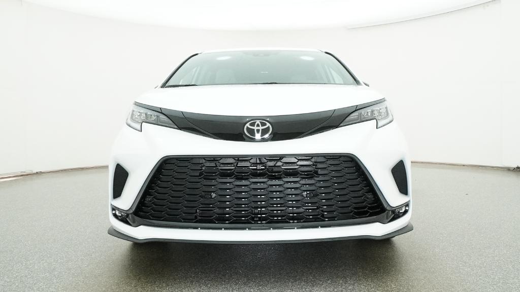 New 2026 Toyota Sienna Van