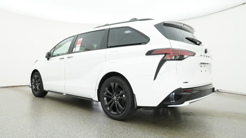 New 2026 Toyota Sienna Van