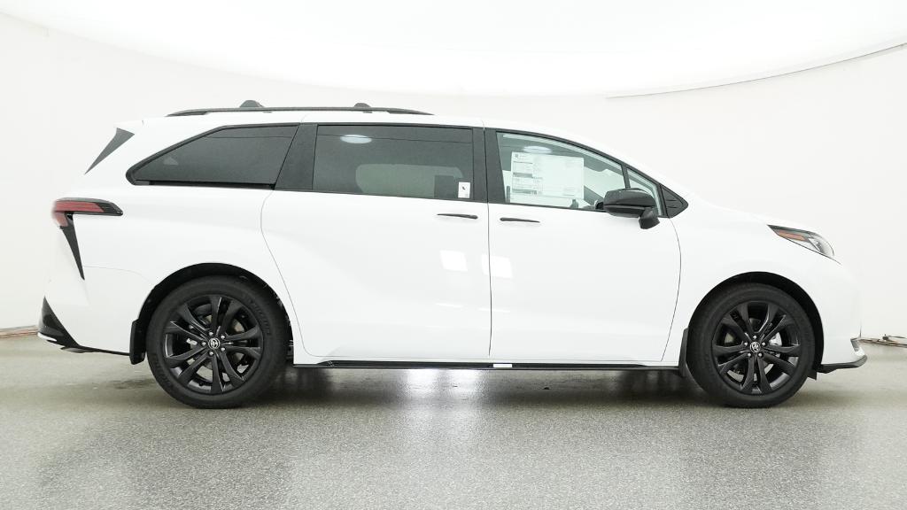 New 2026 Toyota Sienna Van