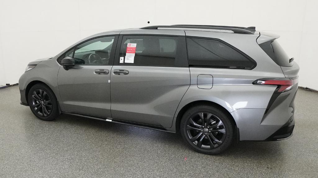 New 2026 Toyota Sienna Van