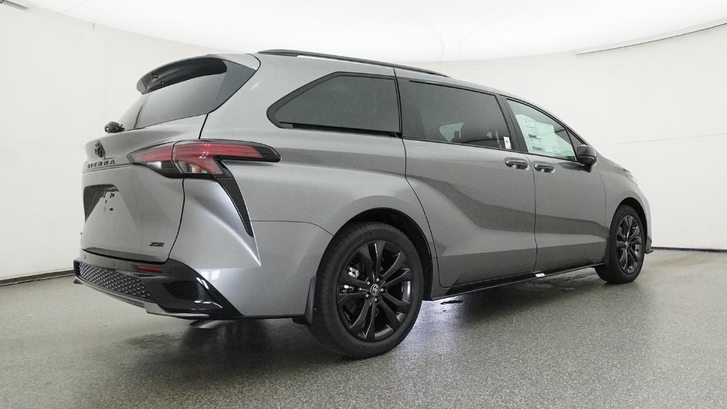 New 2026 Toyota Sienna Van