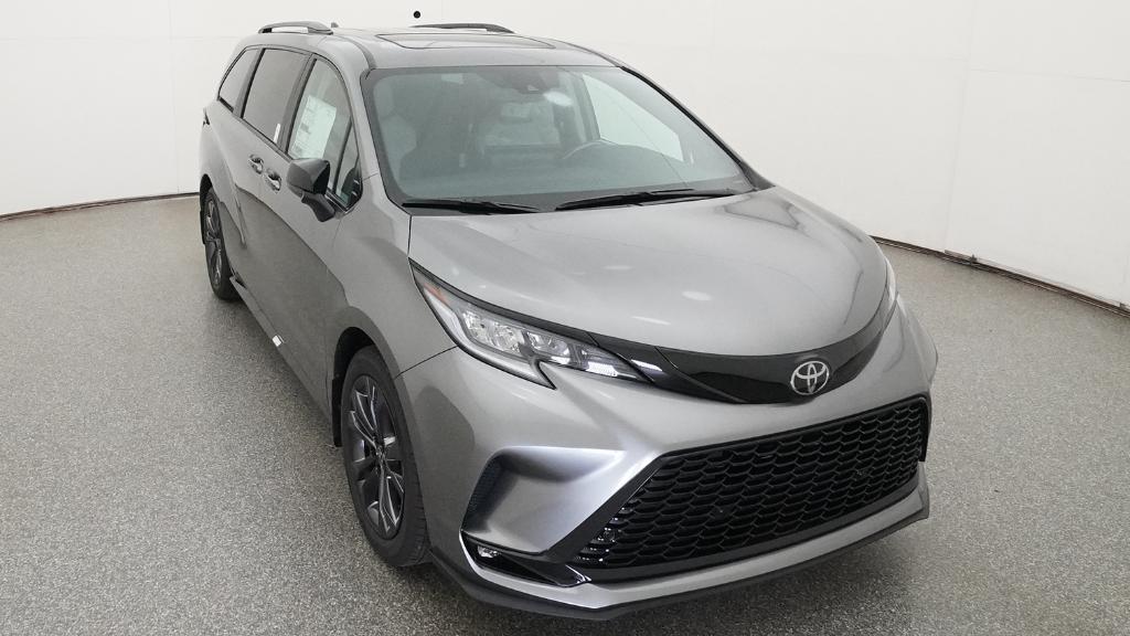 New 2026 Toyota Sienna Van