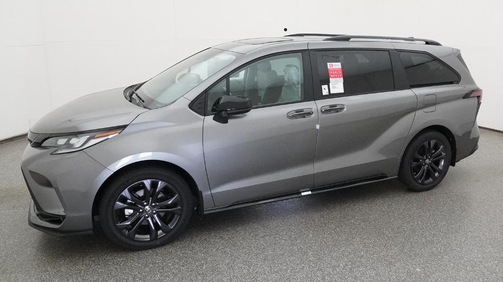 New 2026 Toyota Sienna Van