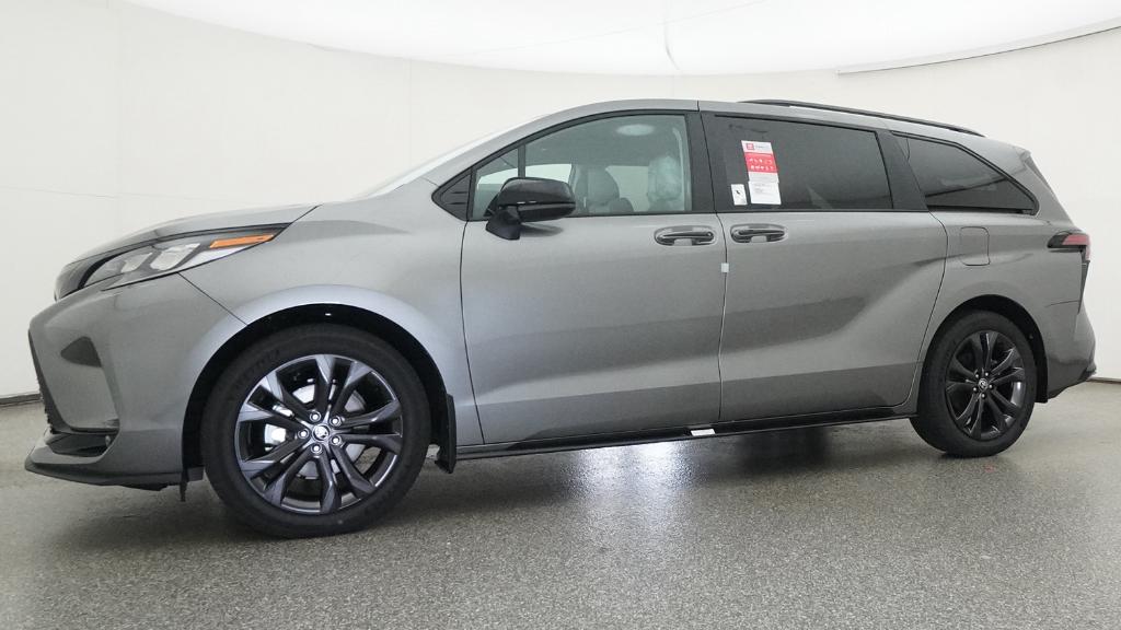New 2026 Toyota Sienna Van