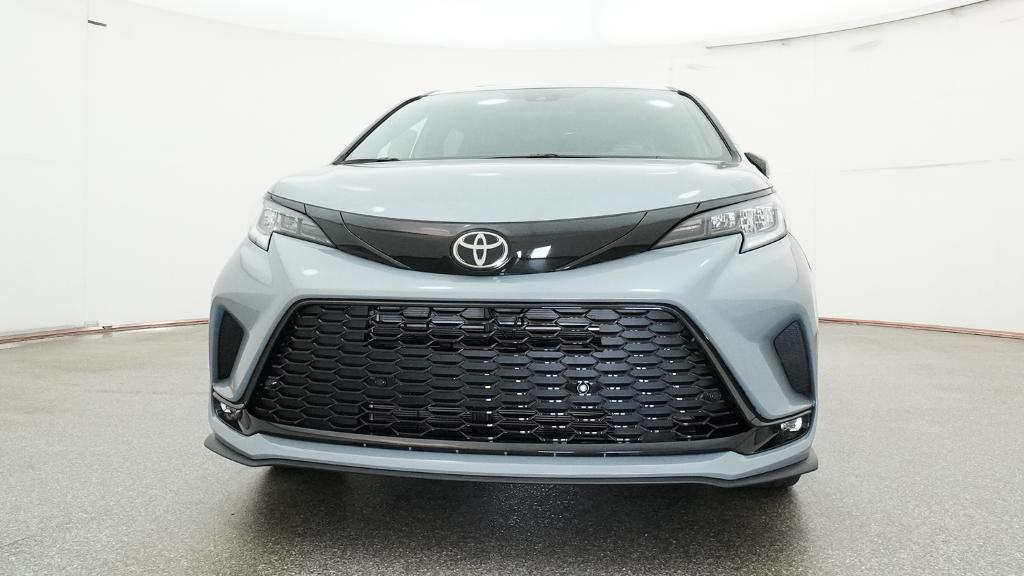 New 2026 Toyota Sienna Van