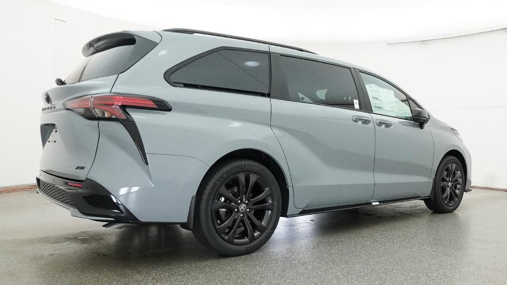 New 2026 Toyota Sienna Van