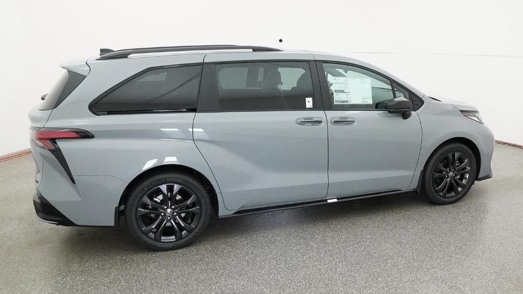 New 2026 Toyota Sienna Van
