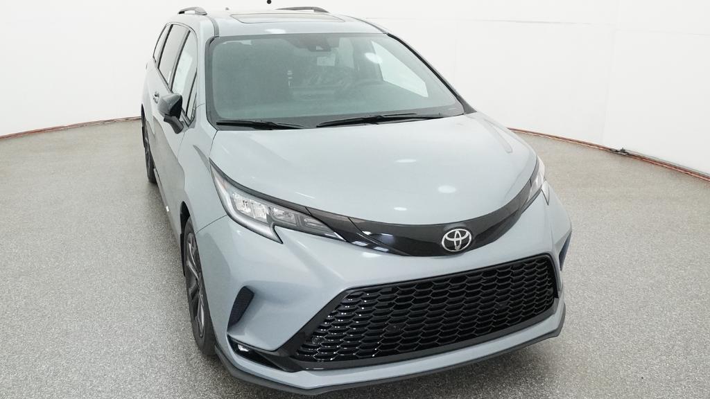 New 2026 Toyota Sienna Van