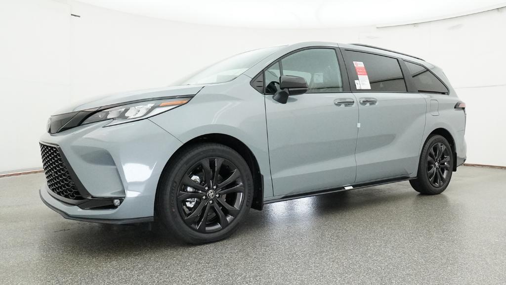 New 2026 Toyota Sienna Van
