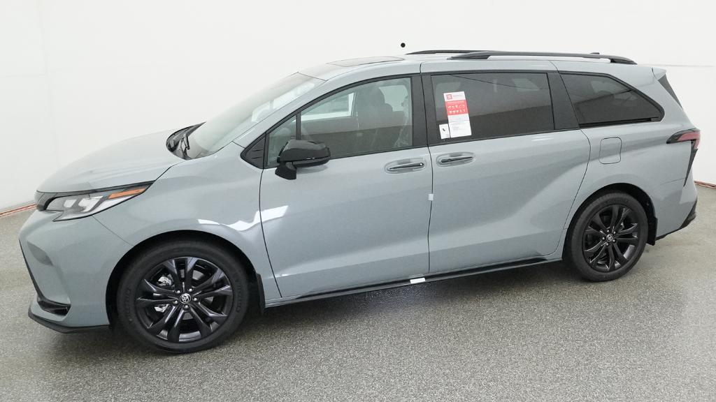 New 2026 Toyota Sienna Van